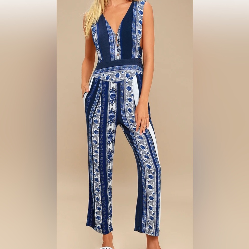 Free People All‎ Shook Up Sleeveless Jumpsuit Blue Print Size 0